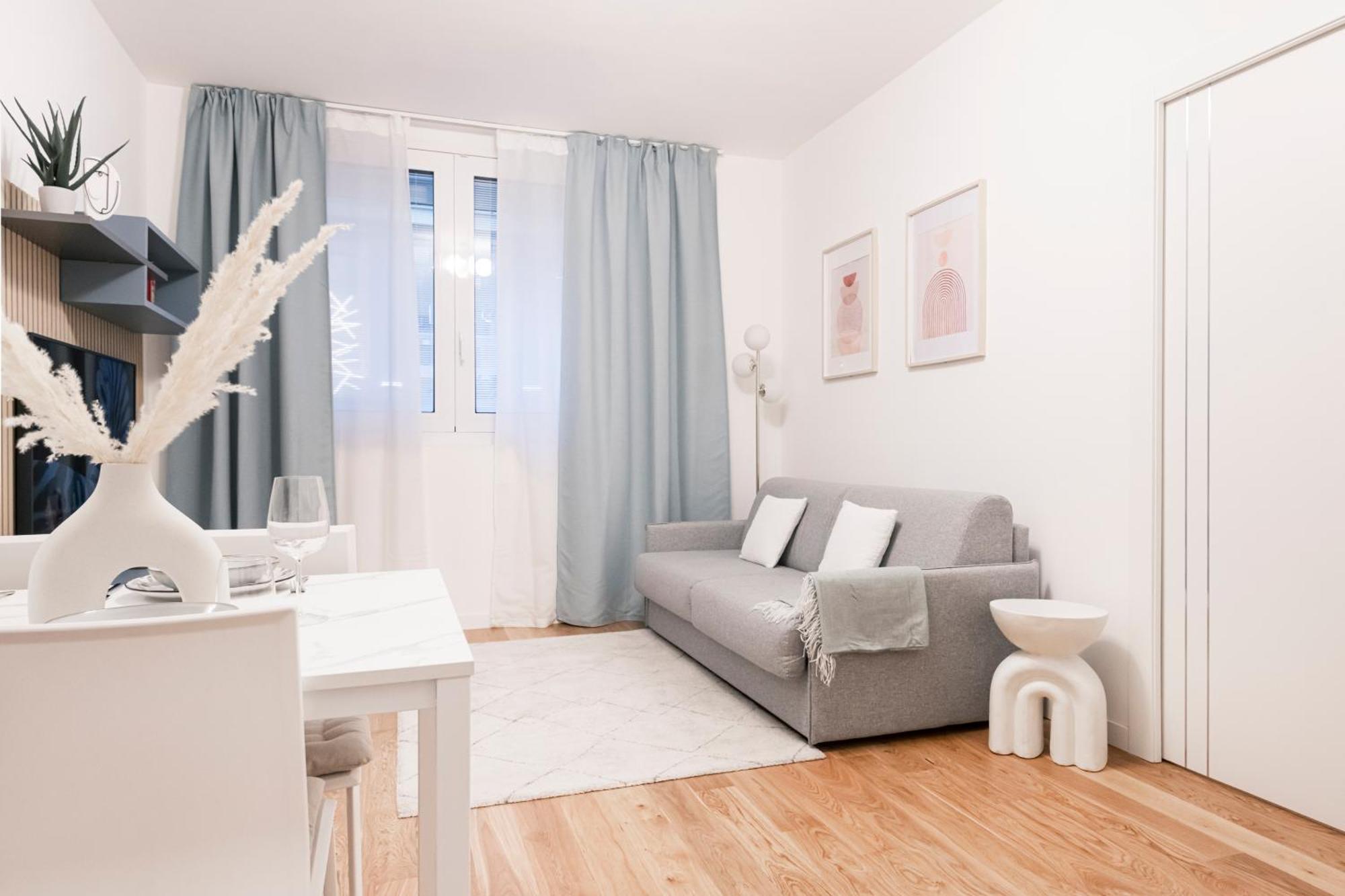 Easylife - Design And Relax In The Heart Of Milan Appartement Buitenkant foto